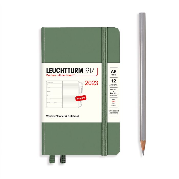 Еженедельник 2023 Leuchtturm А6 с записной книжкой + доп. буклет, олива