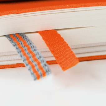 Записная книжка блокнот в мягкой обложке Leuchtturm A6 (в линейку), оранжевая
